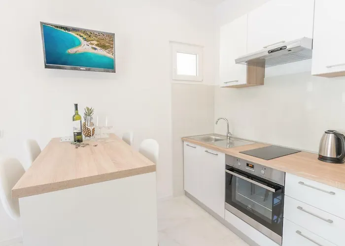 Апартаменти Apartment Holiday Макарська